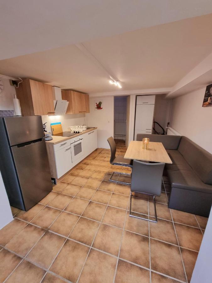 Souterrainwohnung Zentrale Lage In Detmold Zewnętrze zdjęcie